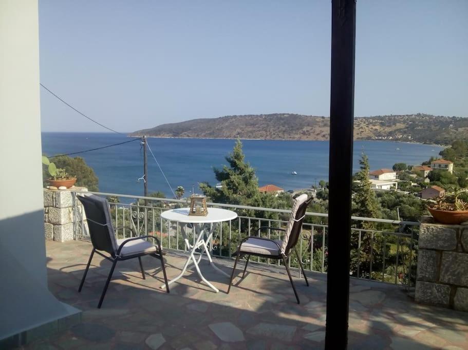 Kamares View Apartment Ageranos Bagian luar foto